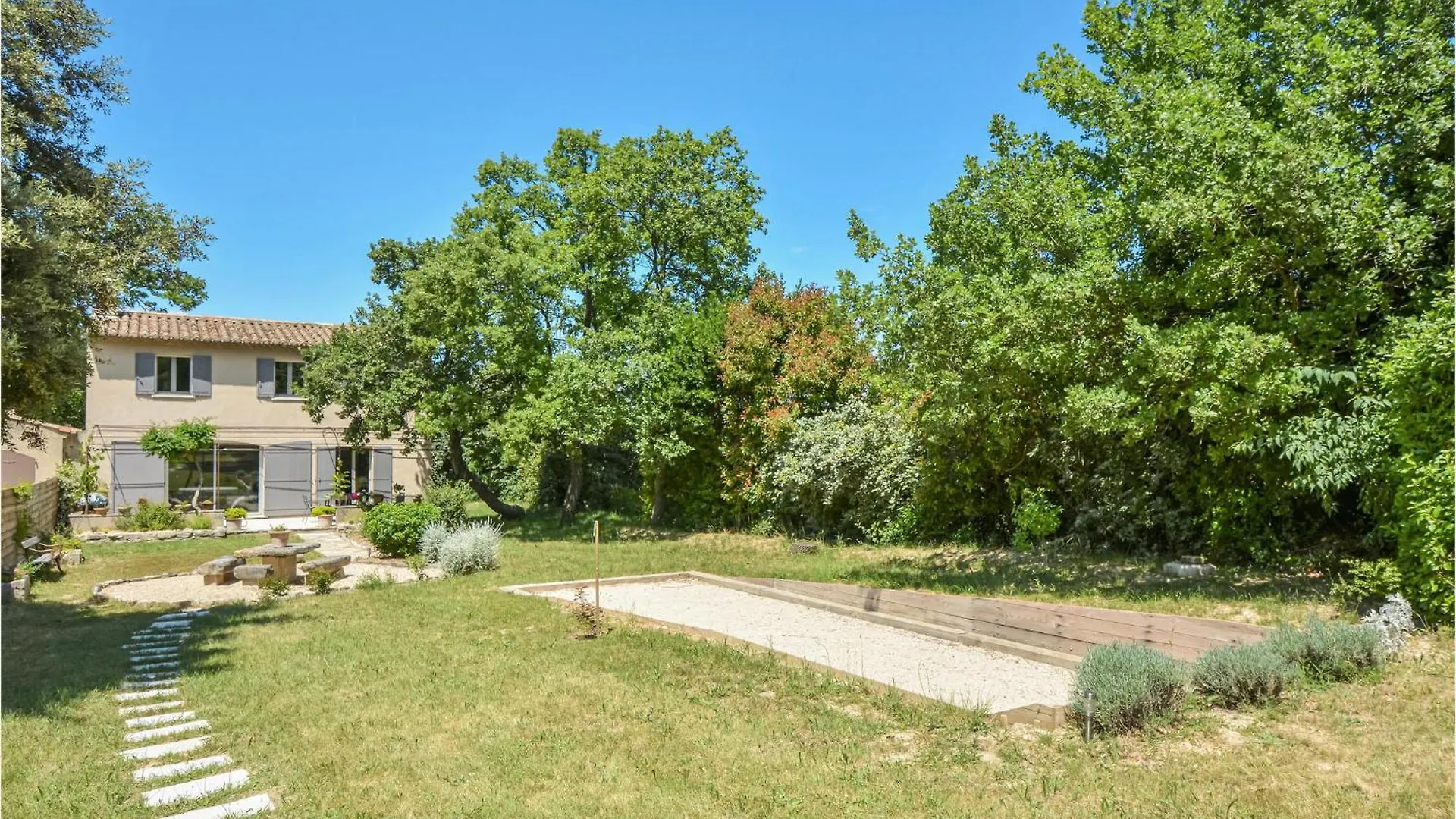 4 Bedroom Lovely Home In Saint-Remy-De-Provence 0*,  France