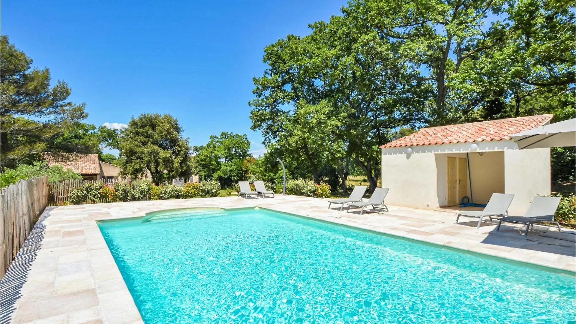 4 Bedroom Lovely Home In Saint-Remy-De-Provence Holiday home